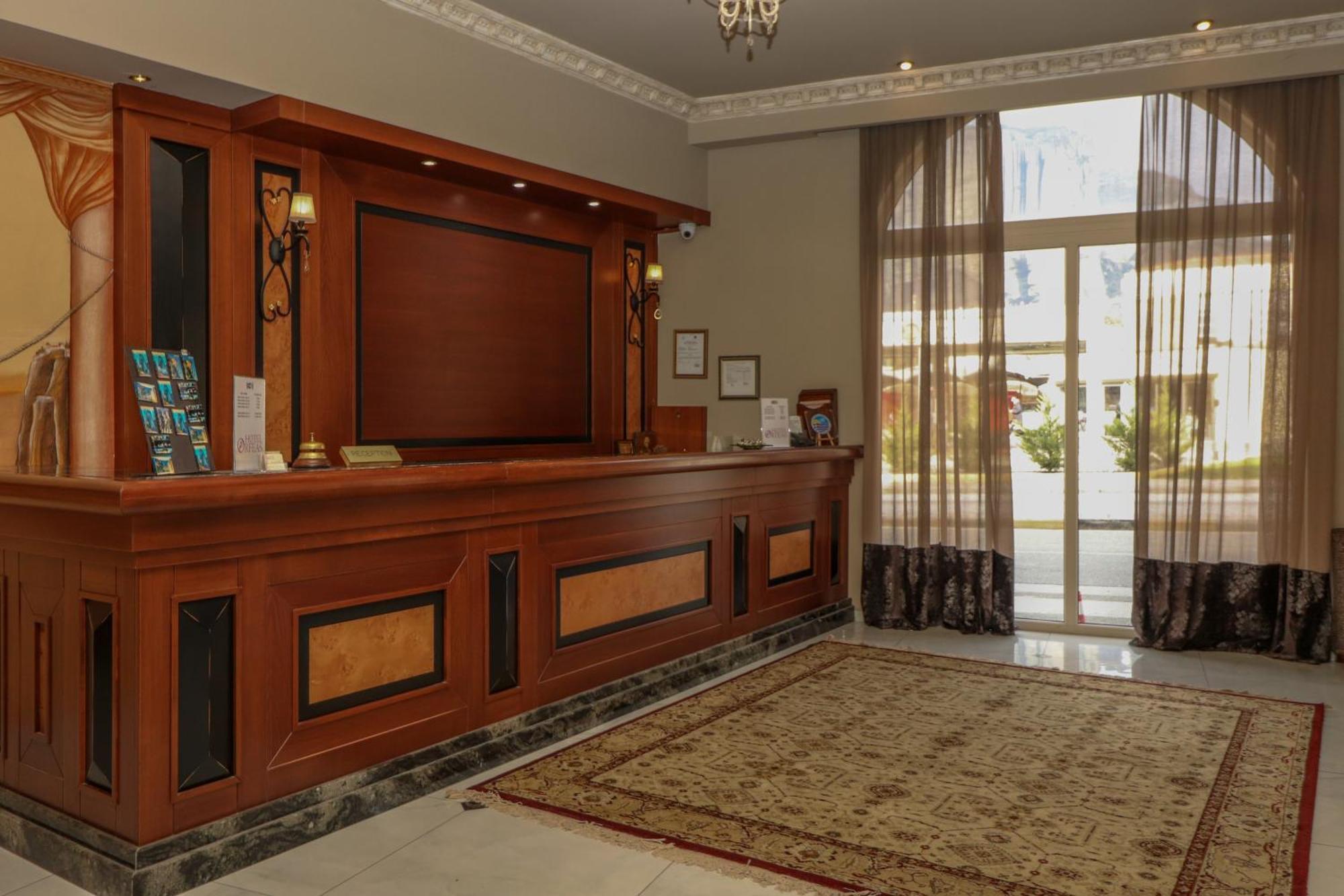 Hotel Orfeas Kalambaka Bagian luar foto