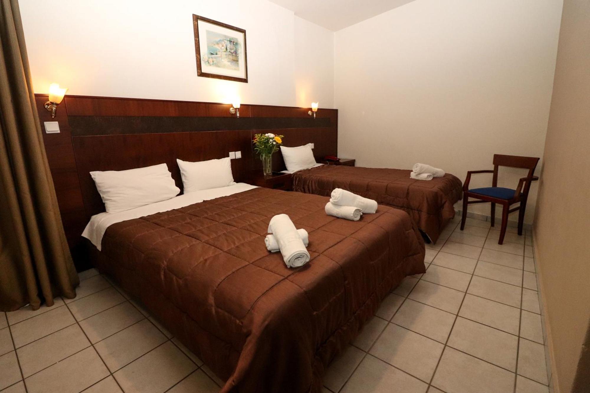 Hotel Orfeas Kalambaka Bagian luar foto