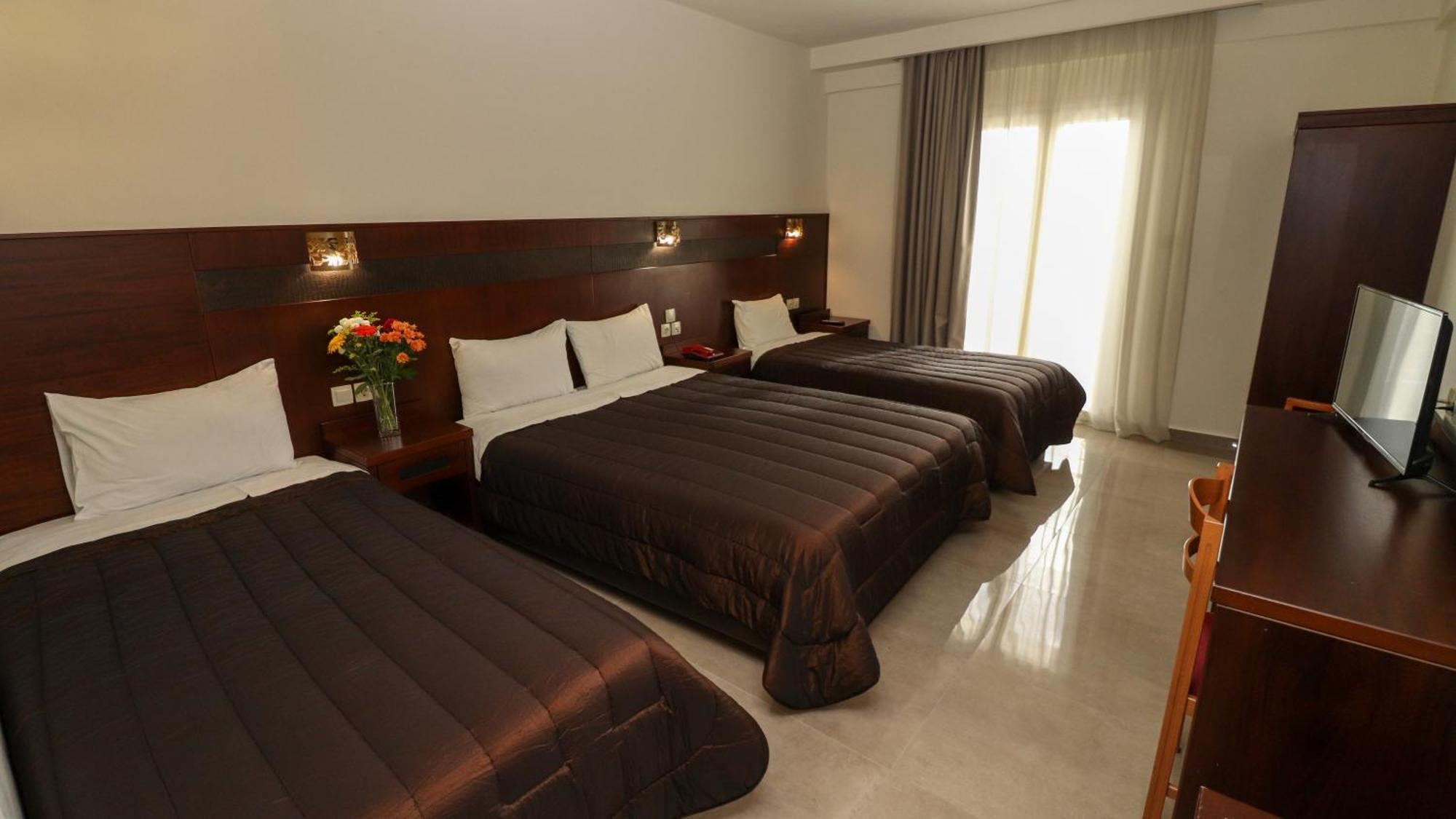 Hotel Orfeas Kalambaka Bagian luar foto