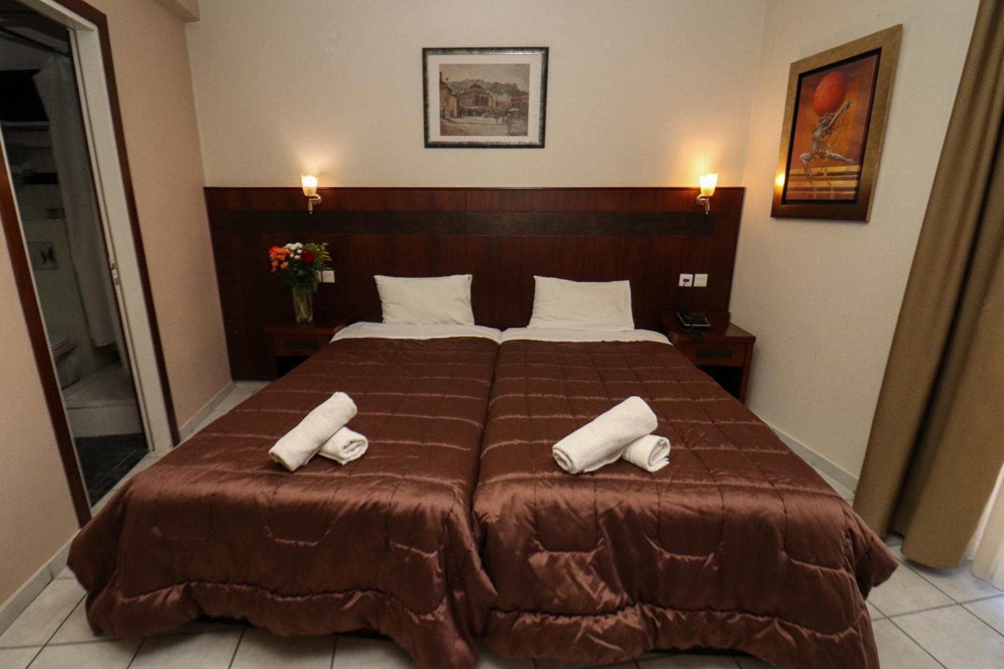 Hotel Orfeas Kalambaka Bagian luar foto